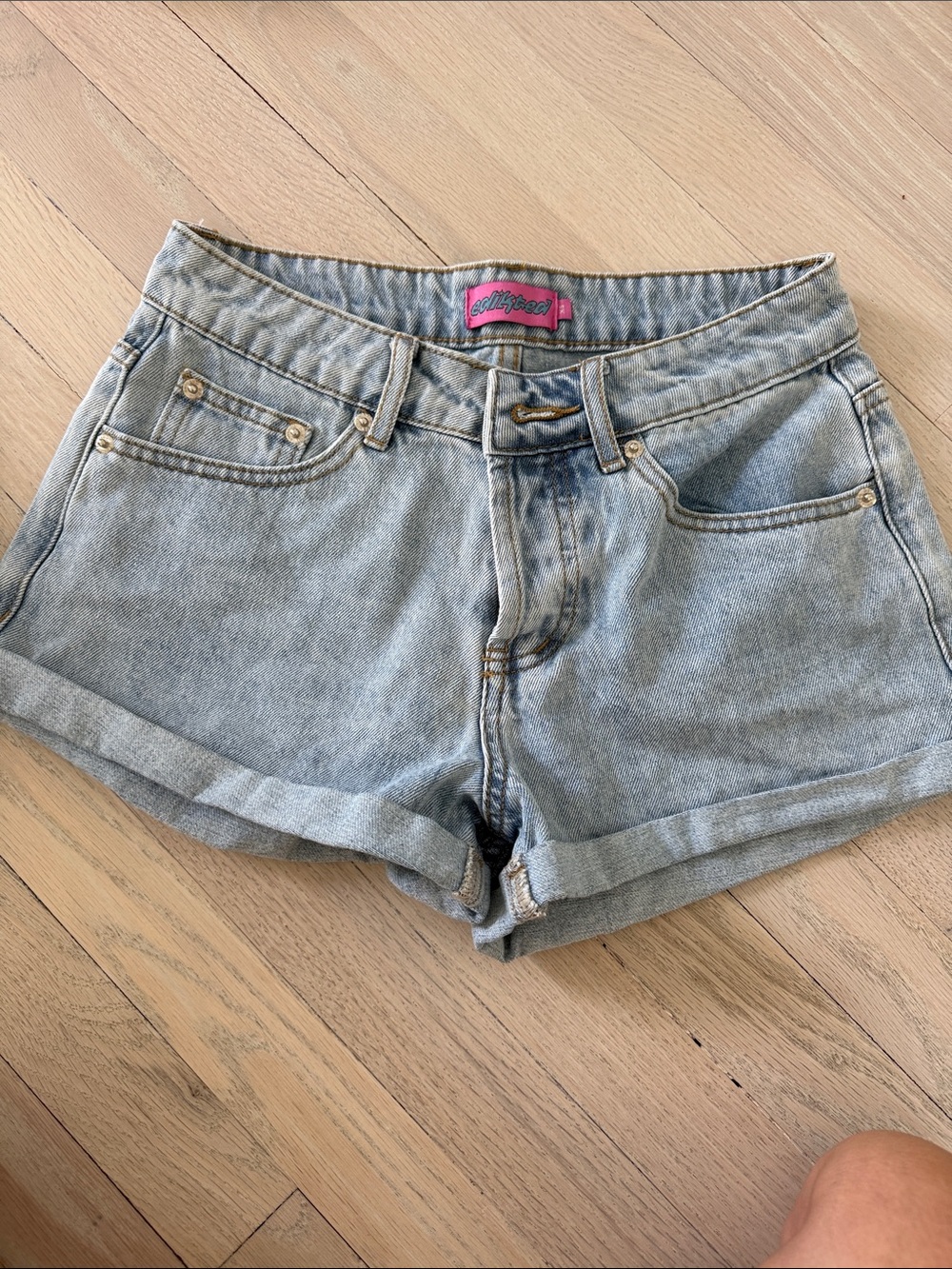 Edikted Jean shorts